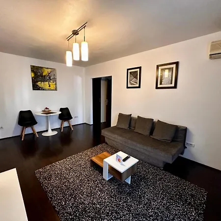 Amzei Apartment *